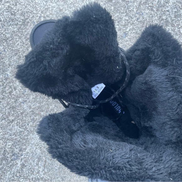 Shulook fleece lined waterproof boots - size 10.5 - Picture 7 of 7